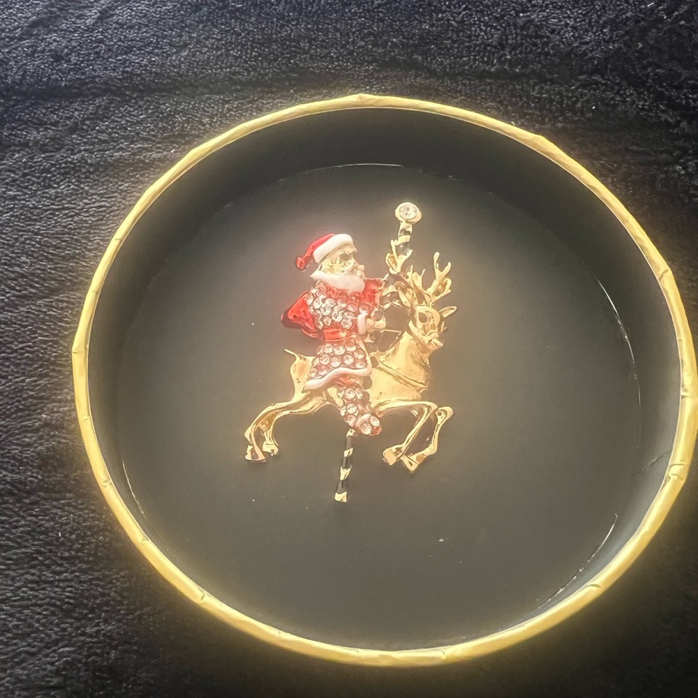 Holiday Santa Pendant